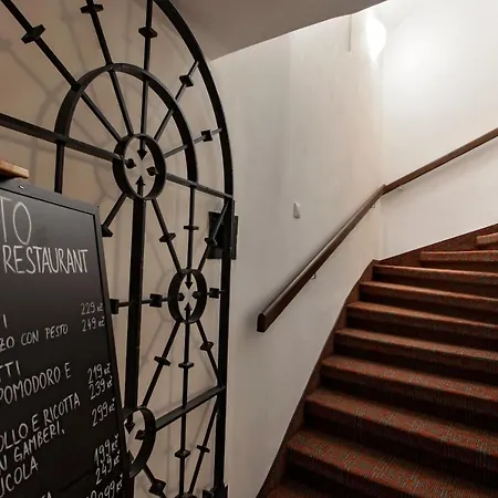 Szálloda Corto Old Town