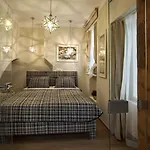 فندق Corto Old Town 3*