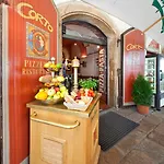 Corto Old Town