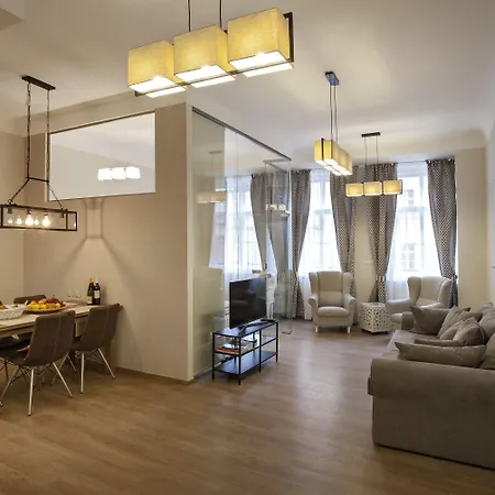 Corto Old Town Praha