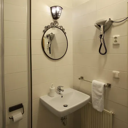 Corto Old Town 3* براغ