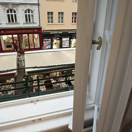 Corto Old Town فندق براغ