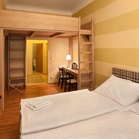 Corto Old Town 3* Praha