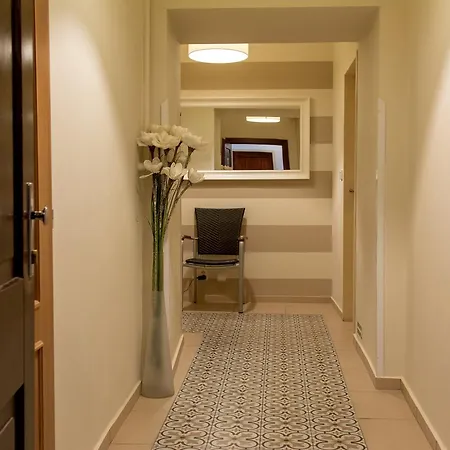 Corto Old Town Otel