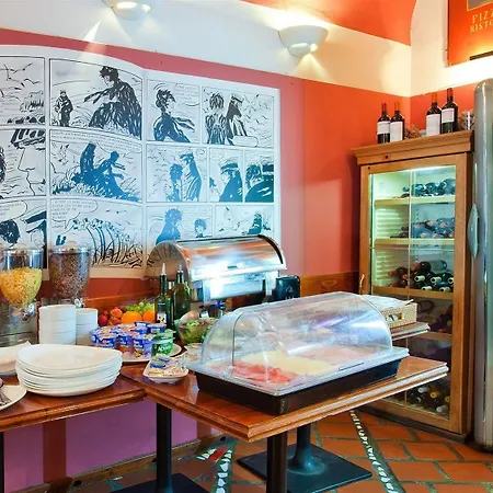 Otel Corto Old Town