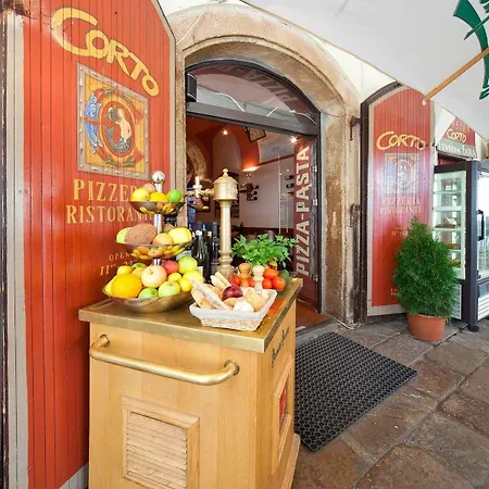 Corto Old Town Otel Prag