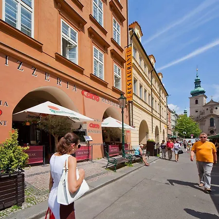 Corto Old Town 3* Prag