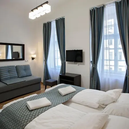 Corto Old Town Hotel