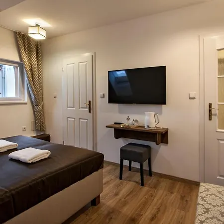 Corto Old Town Otel