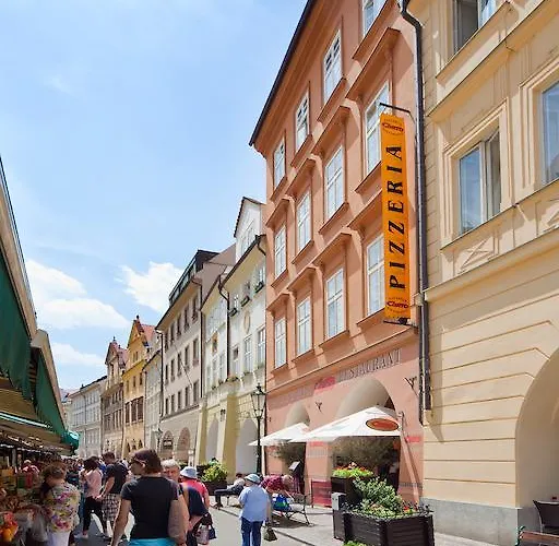 Corto Old Town 3* Praga