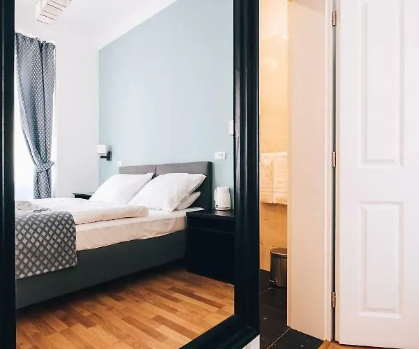 Corto Old Town Hotel 3*